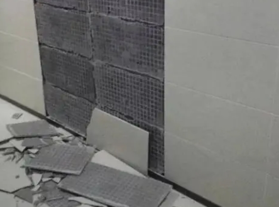 四子王旗瓷砖空鼓维修公司分享下四子王旗墙砖松动维修的知识